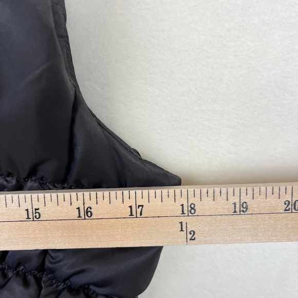 Michael Kors down vest black‎ size S/P - Picture 6 of 10